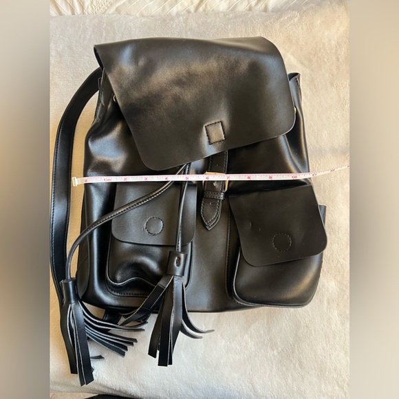 KC Jagger Black Backpack like NEW!!! - Picture 9 of 9